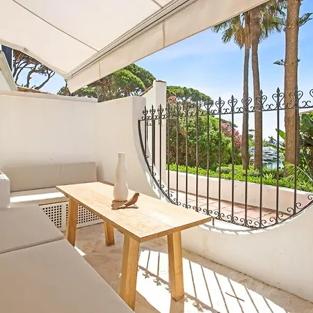 H43 Cabopino Apartment Marbella